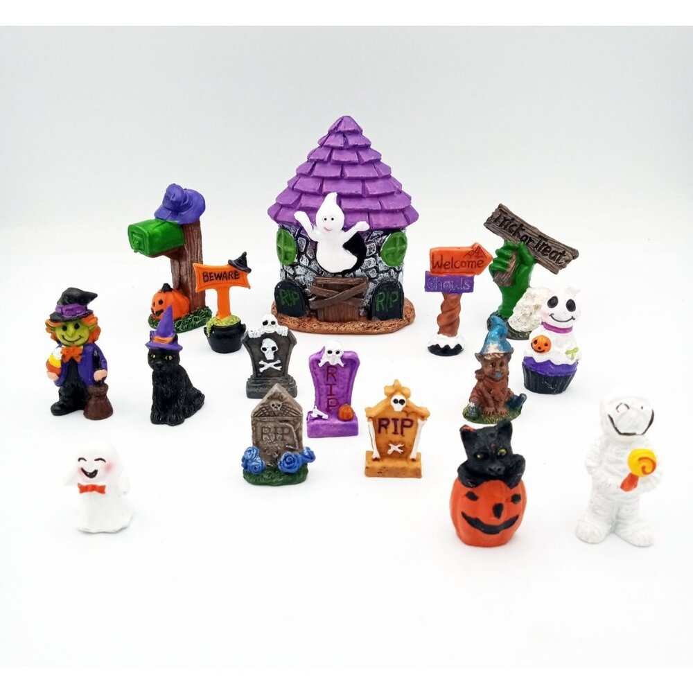 Halloween Fairy Garden Gnome Figurine Set 16 PC. Spooky House Ghosts Tombstones